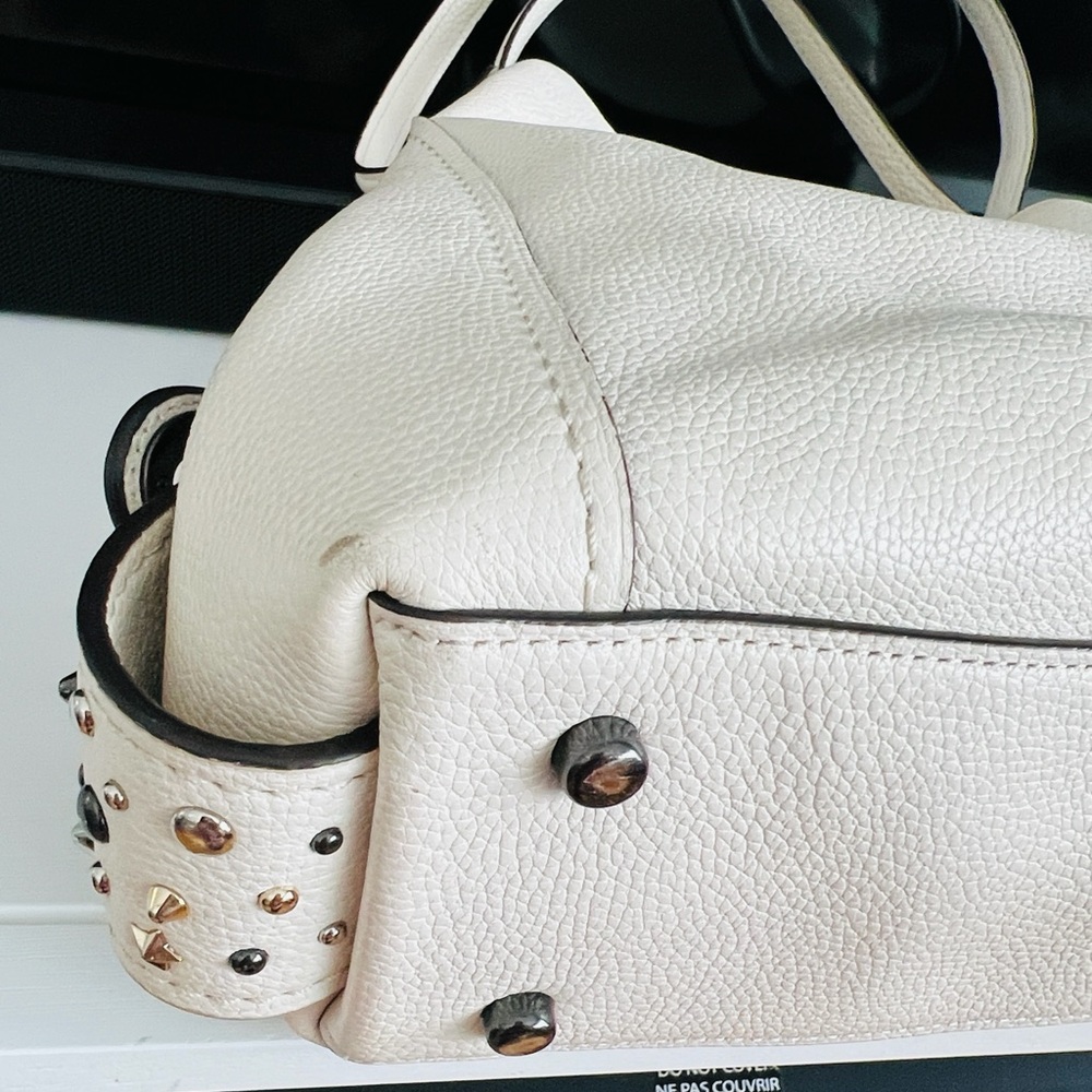 Coach Edie Shoulder Bag 31 With Star Rivets - Picture 14 of 16